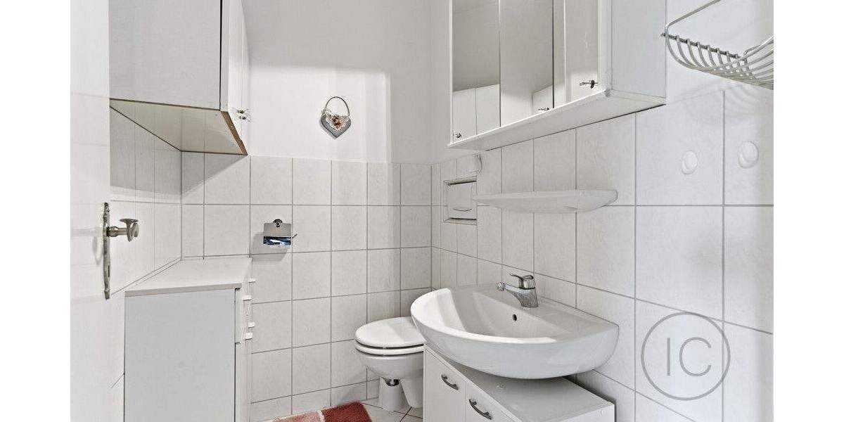 Etagenwohnung Köln / Chorweiler Chorweiler - 4 Zimmer, 99 m&sup2;, 315.000&euro; | Angebot:25268032