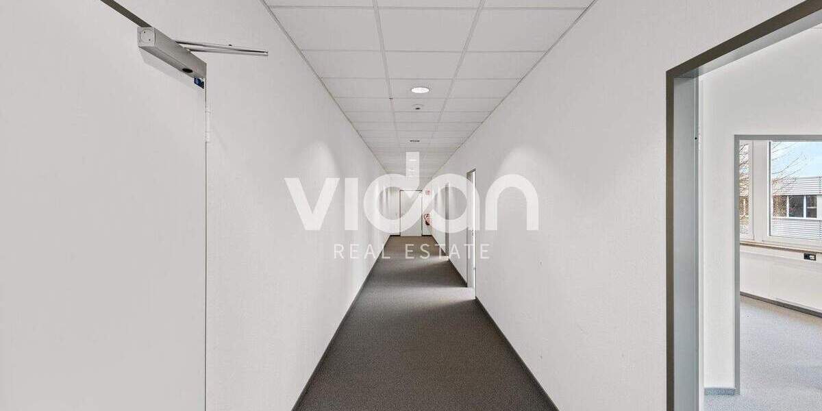 HALLE | BÜRO | STELLPLÄTZE | VIDAN REAL ESTATE zimmer