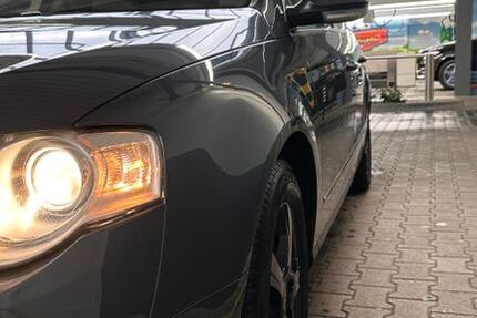 VW Passat 297.000 km 3.300 € Koln 50823