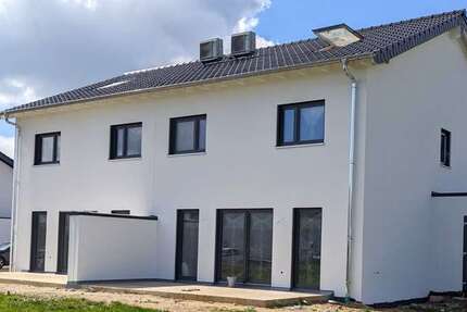 Haus zum Kaufen in Vettweiß Kelz 498.000 € 157 m²