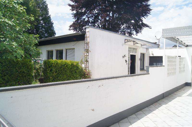 Haus zum Kaufen in Niederkassel 399.000 € 100 m² 4 zimmer