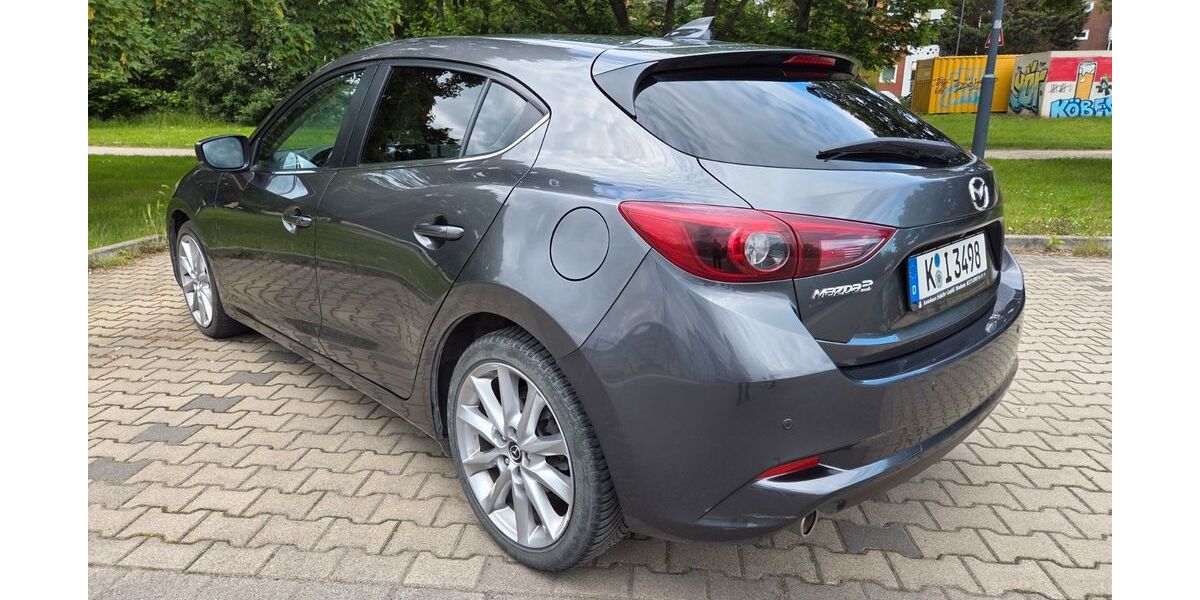 Mazda 3 155.000 km 9.500 &euro; Leverkusen 51377