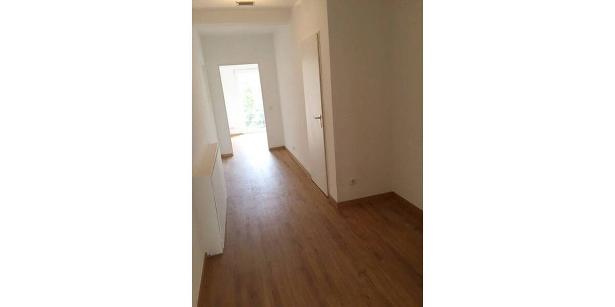 Etagenwohnung Siegburg Dreesch - 3 Zimmer, 105 m&sup2;, 1.195&euro; | Angebot:26801706