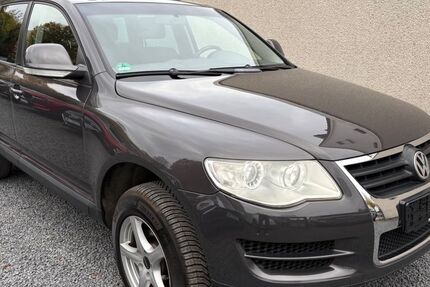 VW Touareg 200.000 km 8.450 € Bergisch Gladbach 51469