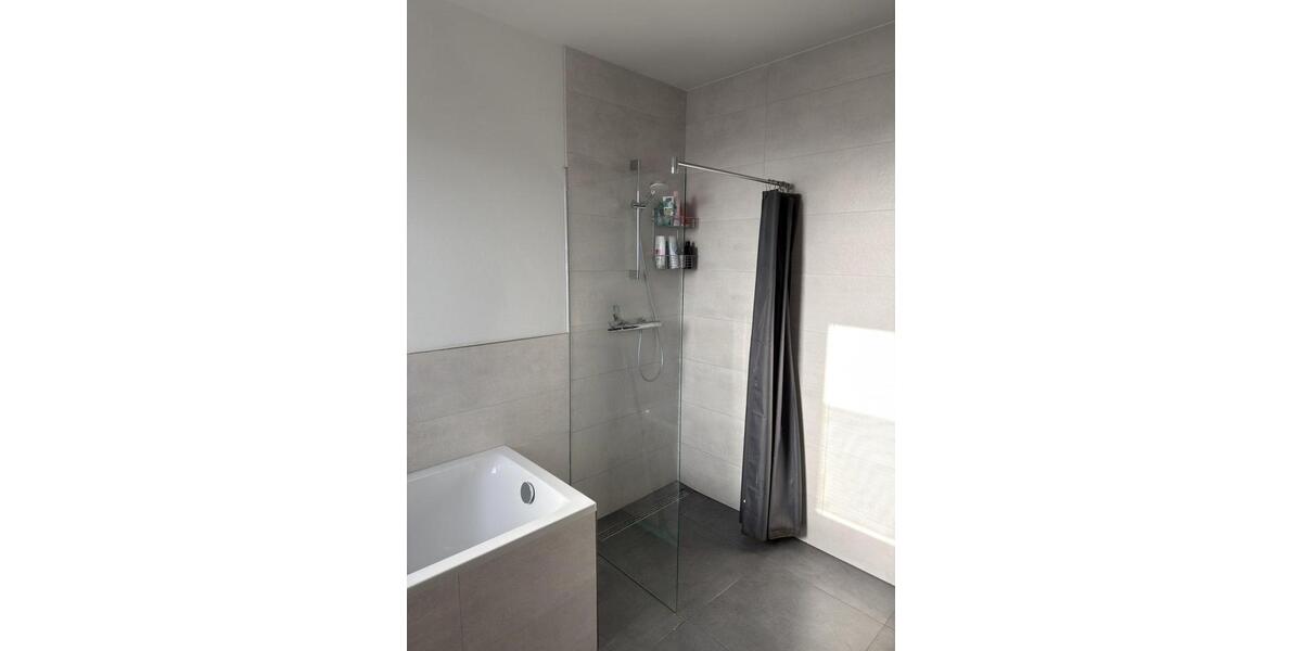 Maisonettenwohnung Solingen Wald - 5 Zimmer, 135 m&sup2;, 1.720&euro; | Angebot:25408715