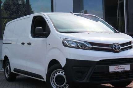 Toyota Proace 38.376 km 18.900 € Neuss 41469