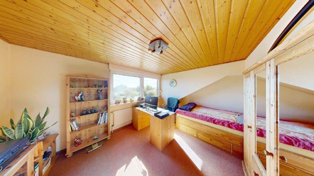 Einfamilienhaus Erftstadt Lechenich - 8 Zimmer, 226 m&sup2;, 535.000&euro; | Angebot:25360909