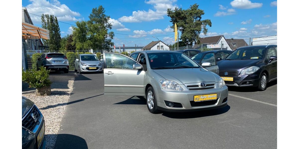 Toyota Corolla 170.000 km 3.800 &euro; Bonn 53227