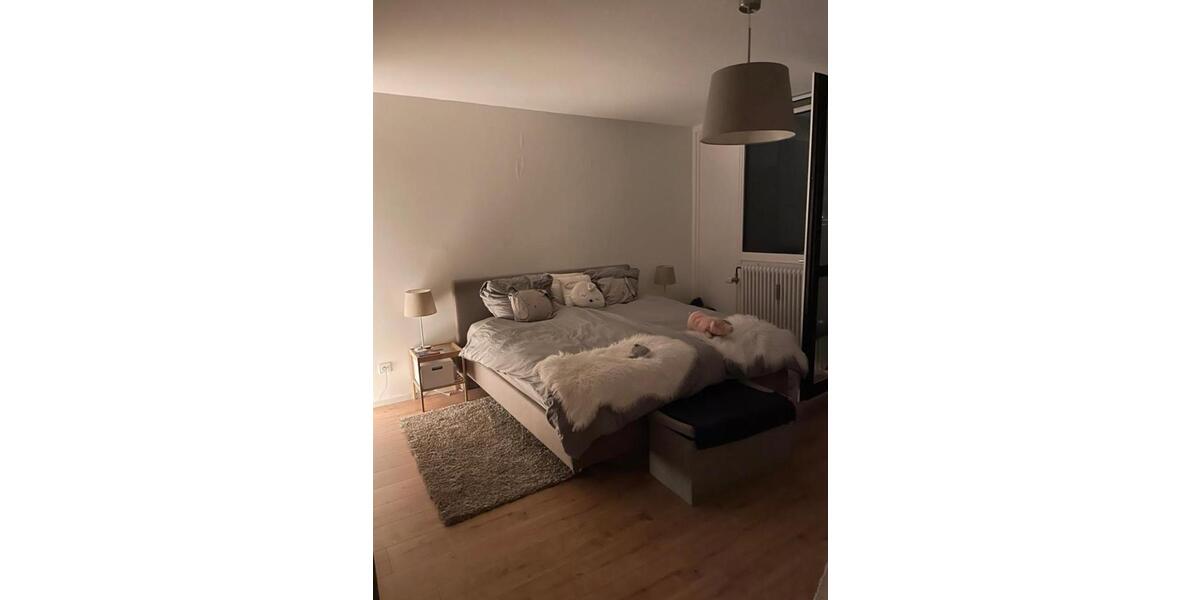 Etagenwohnung Köln Lindenthal - 3.5 Zimmer, 131 m&sup2;, 382.000&euro; | Angebot:25964608