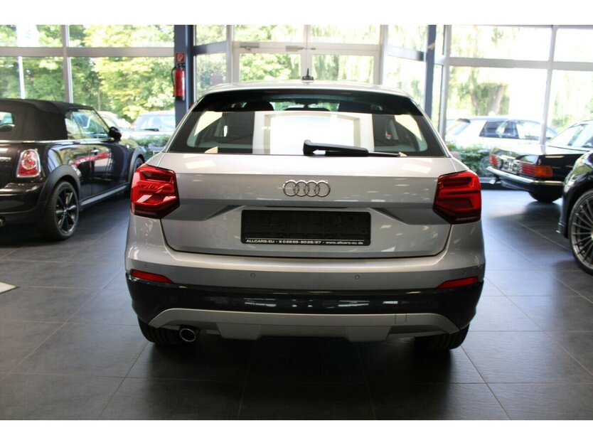 Audi Q2 30 TFSI design 86.795 km 15.980 € Euskirchen 53881