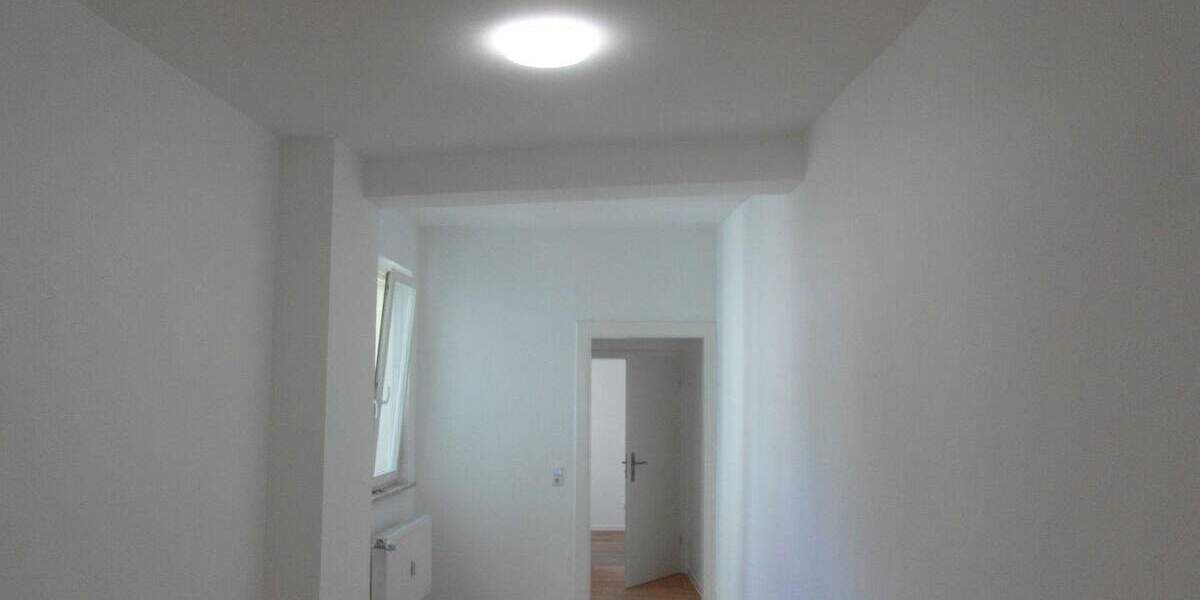 Etagenwohnung Bonn Endenich - 4 Zimmer, 90 m&sup2;, 1.350&euro; | Angebot:25938685
