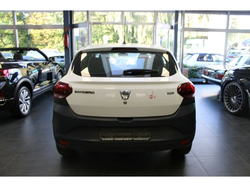 Dacia Sandero 1.0 - 5-Türig - 53.076 km 8.980 € Euskirchen 53881