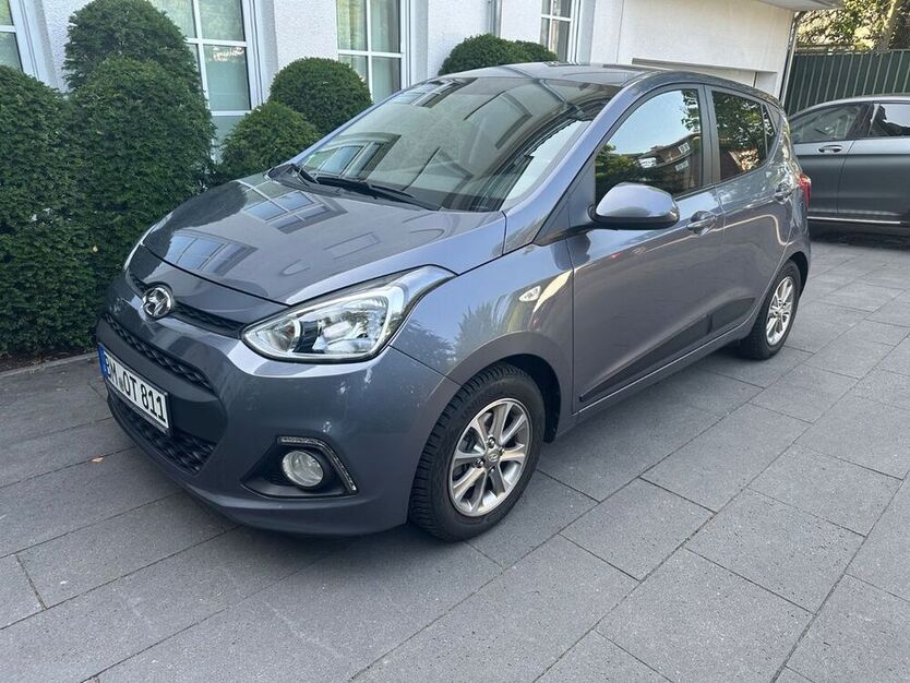 i10