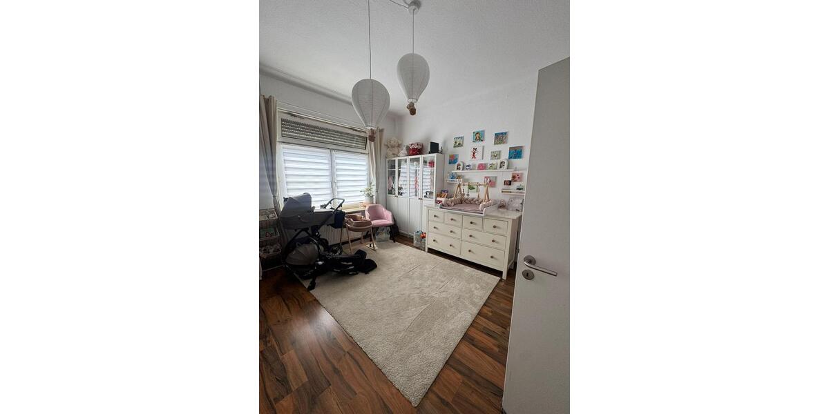 Erdgeschoßwohnung Hilden Kalstert - 3 Zimmer, 92 m&sup2;, 1.180&euro; | Angebot:25430664