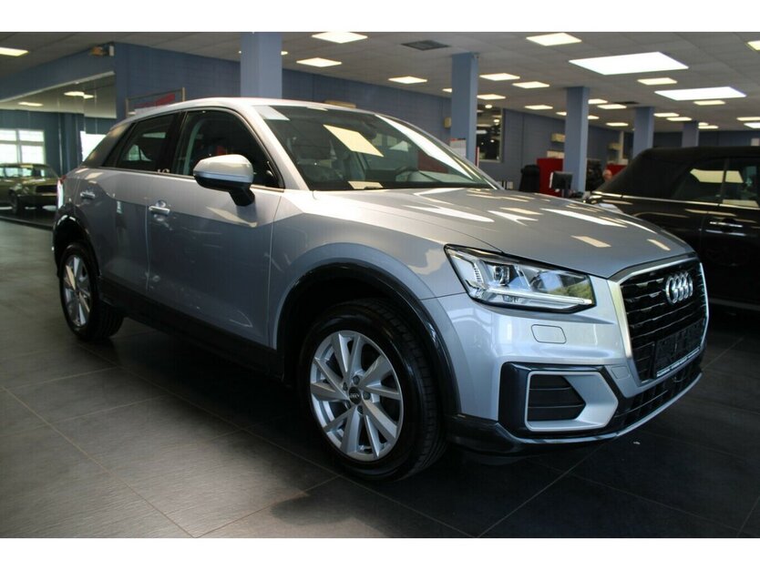 Audi Q2 30 TFSI design 86.795 km 15.980 € Euskirchen 53881