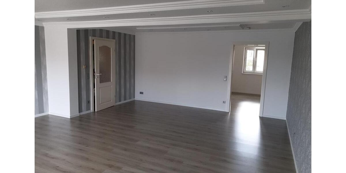 Etagenwohnung Köln Nippes - 3 Zimmer, 98 m&sup2;, 349.000&euro; | Angebot:26945416