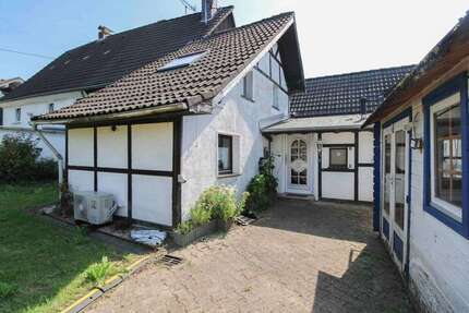 Haus zum Kaufen in Kürten 150.000 € 80.07 m² 3 zimmer