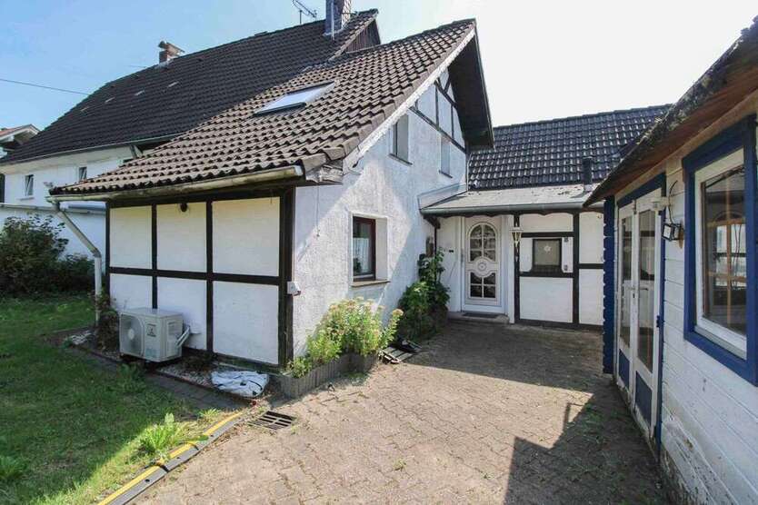 Haus zum Kaufen in Kürten 150.000 € 80.07 m² 3 zimmer