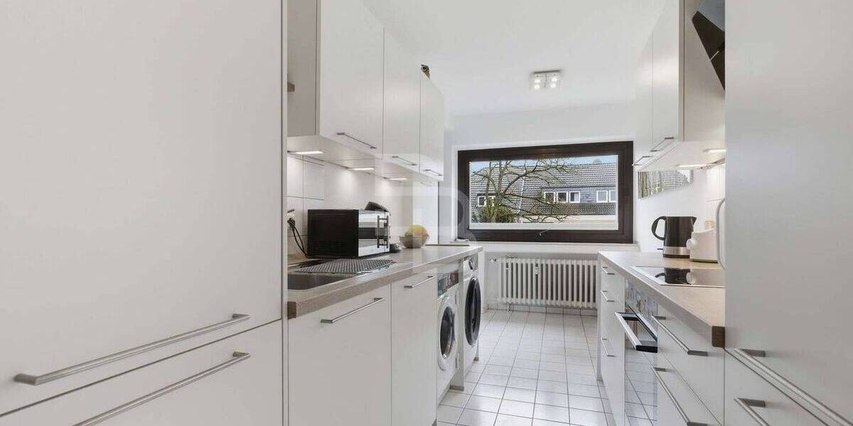 Etagenwohnung Köln Marienburg - 3 Zimmer, 94 m&sup2;, 543.000&euro; | Angebot:26065822