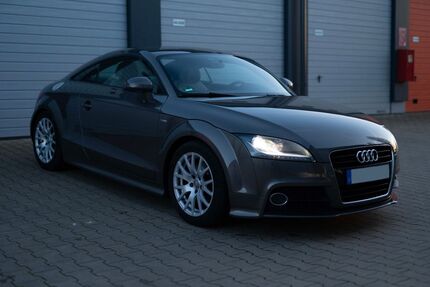 Audi TT 112.359 km 13.700 &euro; Solingen 42699