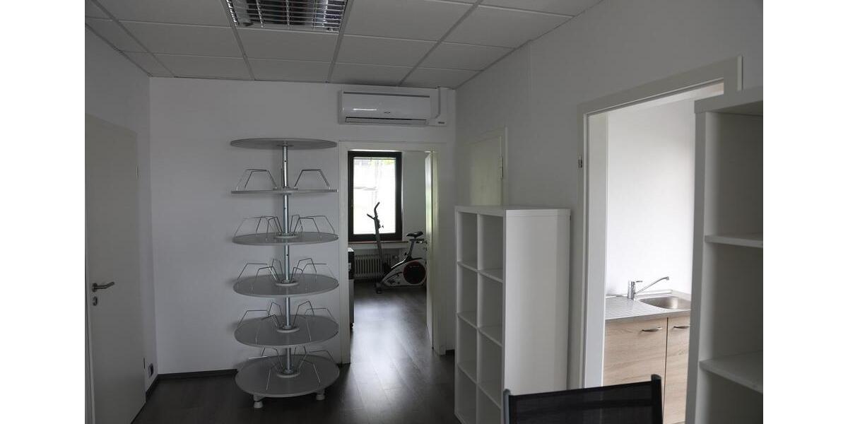 Mehrfamilienhaus, Wohnhaus Leichlingen (Rheinland) - 2 Zimmer, 55 m&sup2;, 550&euro; | Angebot:26142575