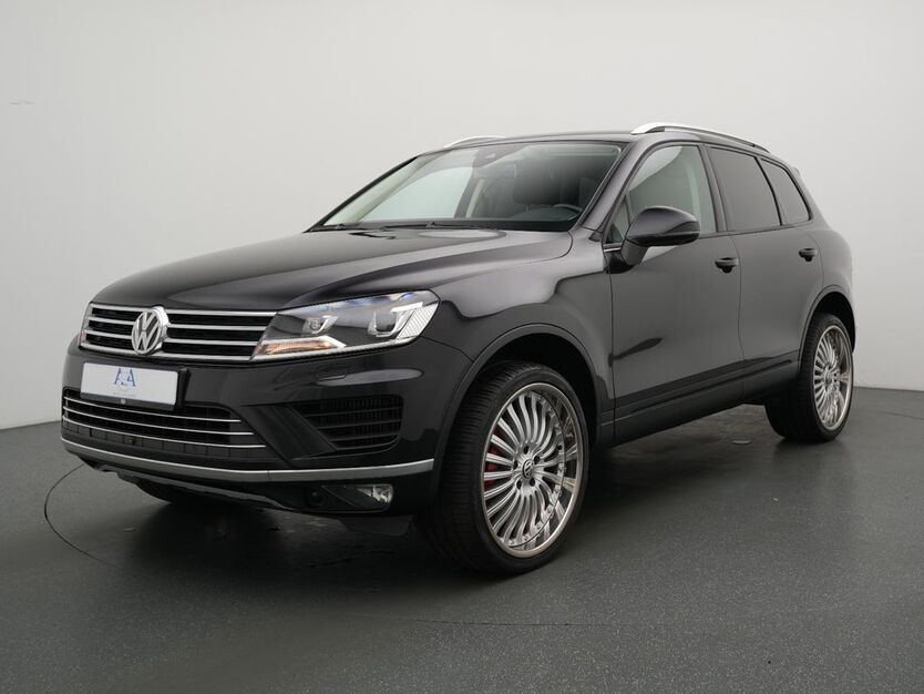 VW Touareg 151.300 km 18.990 € Leverkusen 51373