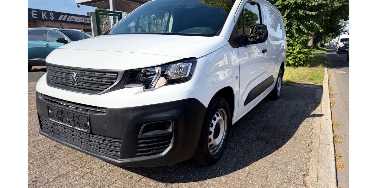 Peugeot Partner 124.930 km 8.930 &euro; Kerpen 50171