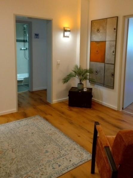 Verkauf eines kleinen Hotel garni in Köln voll genehmigter Beherbergungsbetrieb mit 8 Betten 4 Zimmern, studentisches Wohnen denkbar - Gewerbeobjekt Köln Mülheim | Angebot:22794810