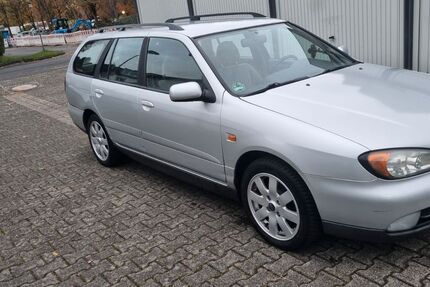 Nissan Primera 160.000 km 999 &euro; Köln 51105