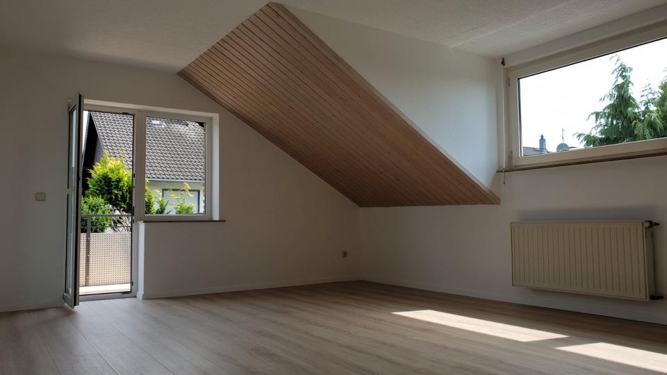 Mehrfamilienhaus, Wohnhaus Leverkusen Bergisch Neukirchen - 9 Zimmer, 270 m&sup2;, 889.000&euro; | Angebot:27096870