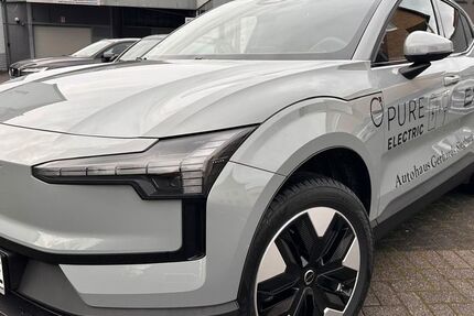 Volvo EX30 1.059 km 35.999 &euro; Siegburg 53721