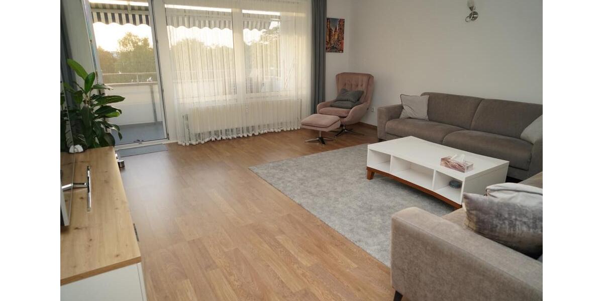 Dachgeschoßwohnung Siegburg - 4 Zimmer, 90 m&sup2;, 289.000&euro; | Angebot:27044150