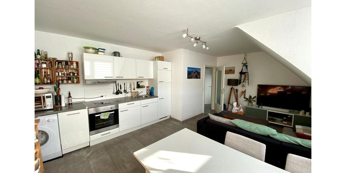 Dachgeschoßwohnung Köln Lindenthal - 2 Zimmer, 38 m&sup2;, 190.000&euro; | Angebot:25054906