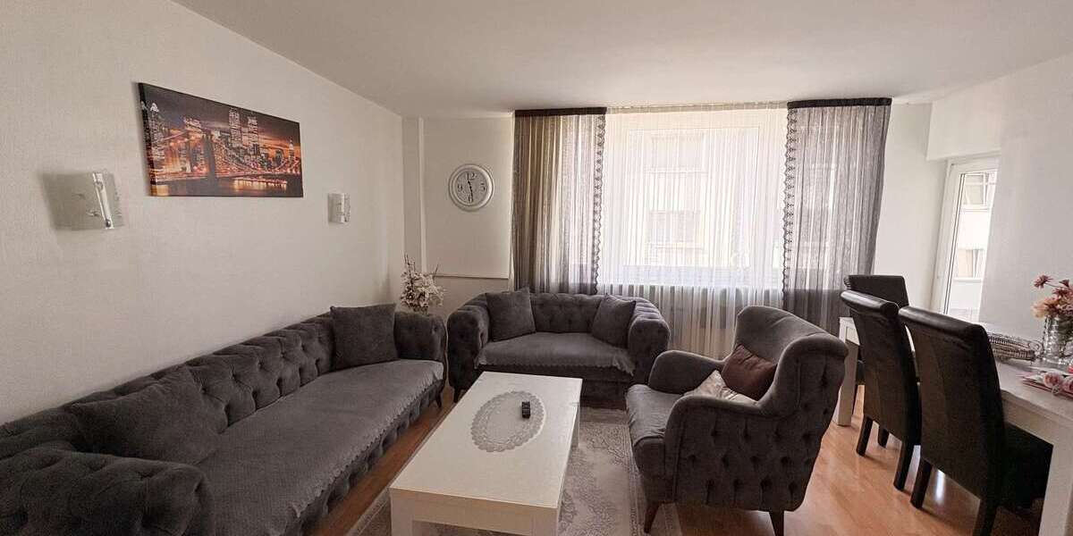 Etagenwohnung Köln / Kalk Kalk - 3 Zimmer, 73 m&sup2;, 290.000&euro; | Angebot:26318603