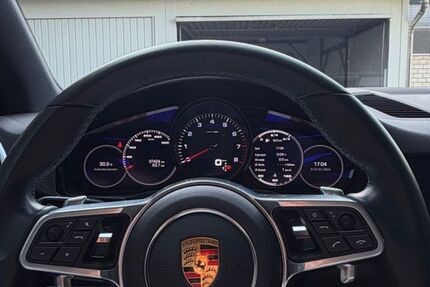 Porsche Cayenne 38.000 km 70.999 &euro; Köln 51149
