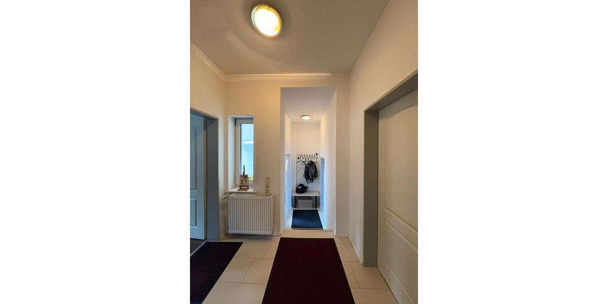 Reihenhaus Bonn Hardtberg - 5 Zimmer, 165 m&sup2;, 1.980&euro; | Angebot:25384120