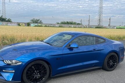 Ford Mustang 73.420 km 33.900 &euro; Köln 51147