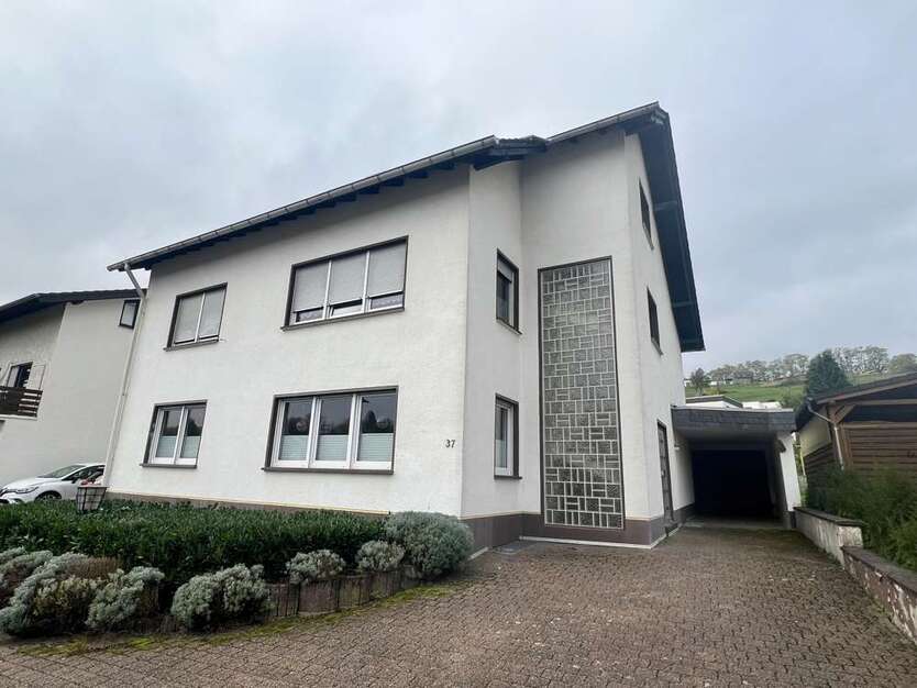 Haus zum Kaufen in Wachtberg 499.000 € 281 m²