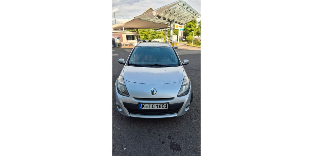 Renault Clio 170.000 km 2.990 &euro; Köln 51105