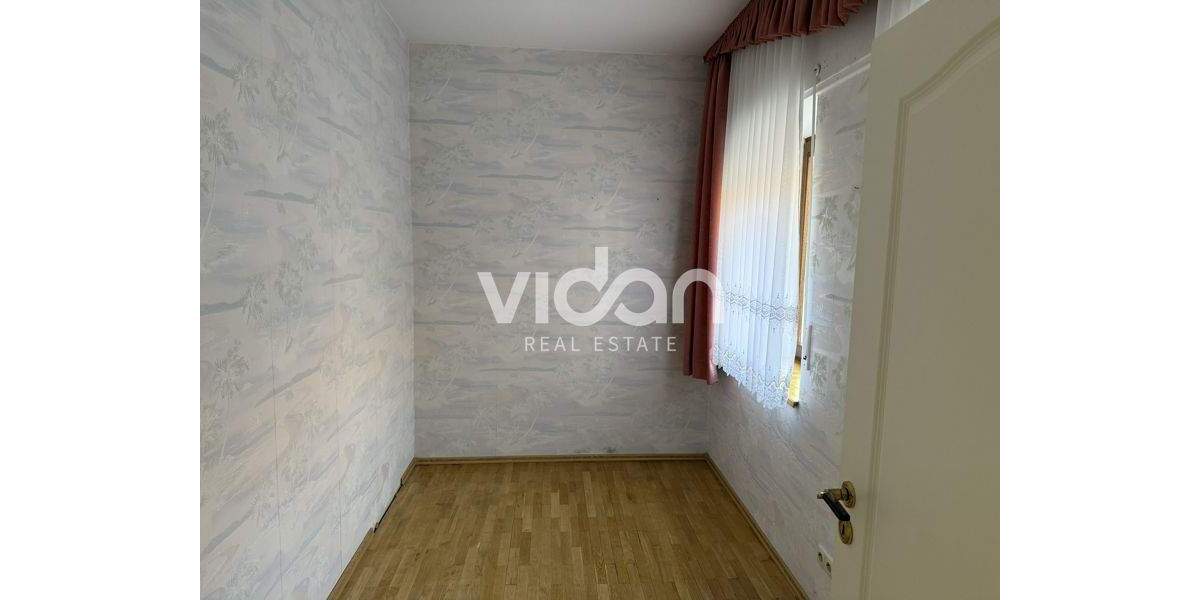 Etagenwohnung Erftstadt Lechenich - 3 Zimmer, 96 m&sup2;, 299.000&euro; | Angebot:25423397