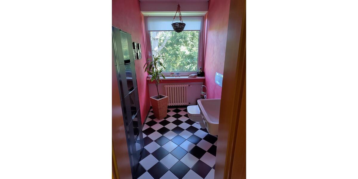 Einfamilienhaus Leverkusen Bergisch Neukirchen - 12 Zimmer, 460 m&sup2;, 899.000&euro; | Angebot:26417589