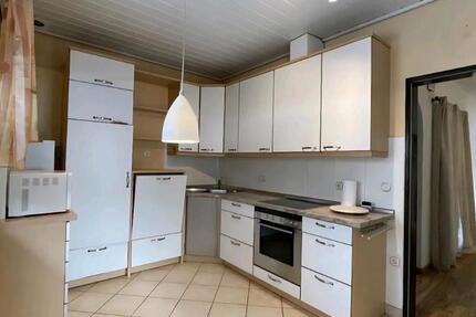 Grosse Erdgeschosswohnung mit Terrasse und Garten in 53819 3 zimmer