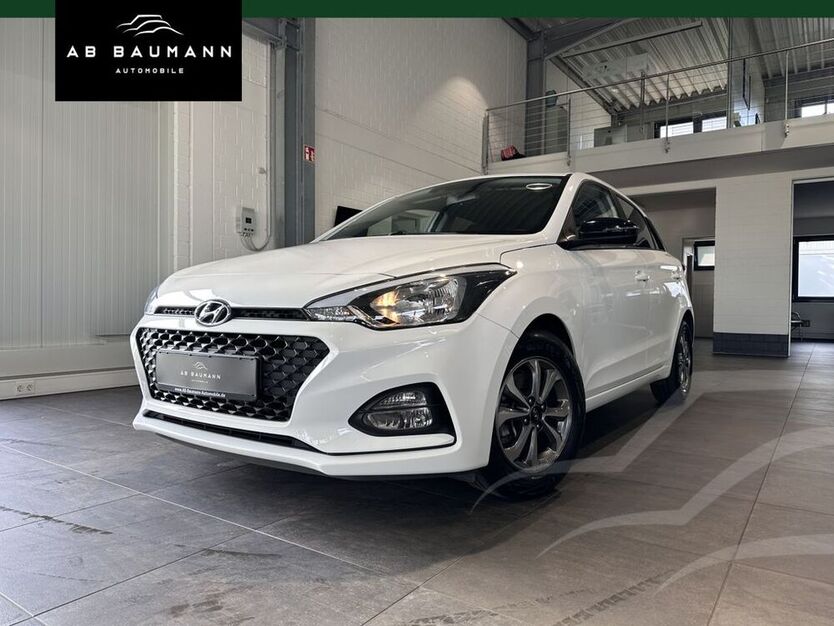 i20