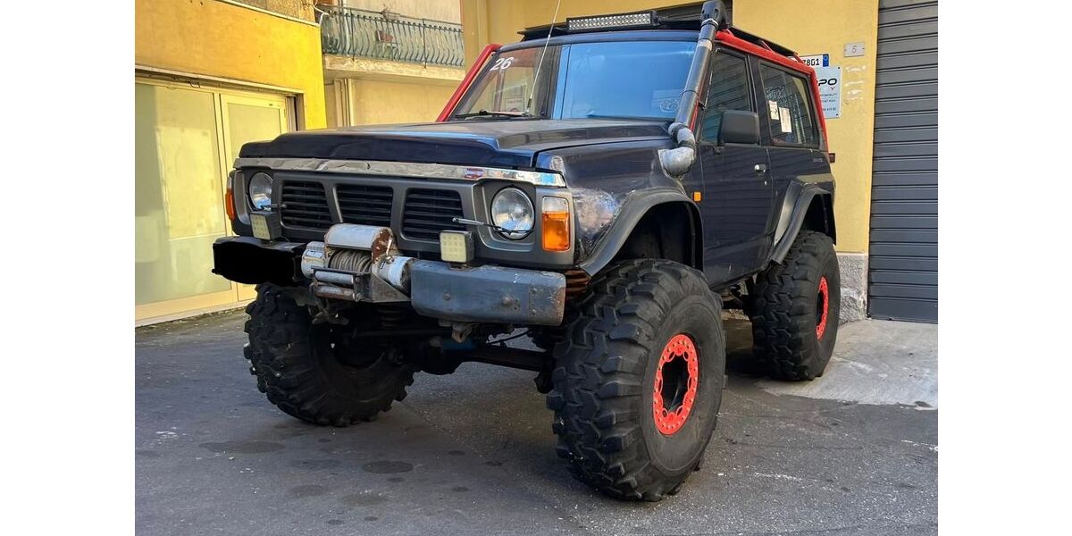 Nissan Patrol 300.000 km 14.990 € Köln 51067