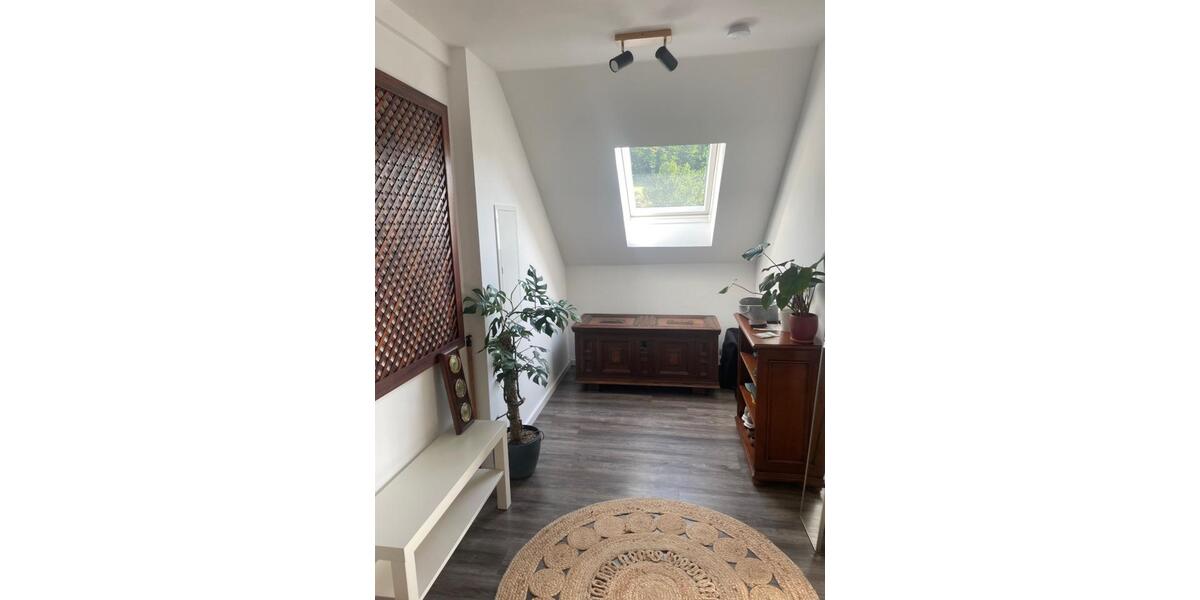 Etagenwohnung Lohmar - 5 Zimmer, 118 m&sup2;, 800&euro; | Angebot:27572193
