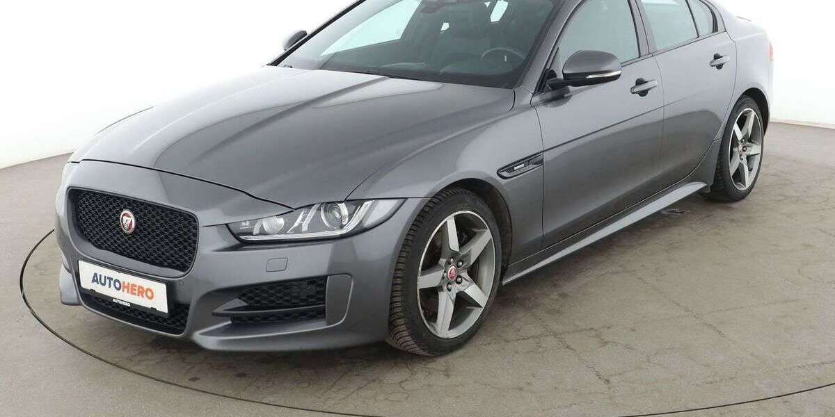 Jaguar XE 119.959 km 18.910 &euro; Köln 50739