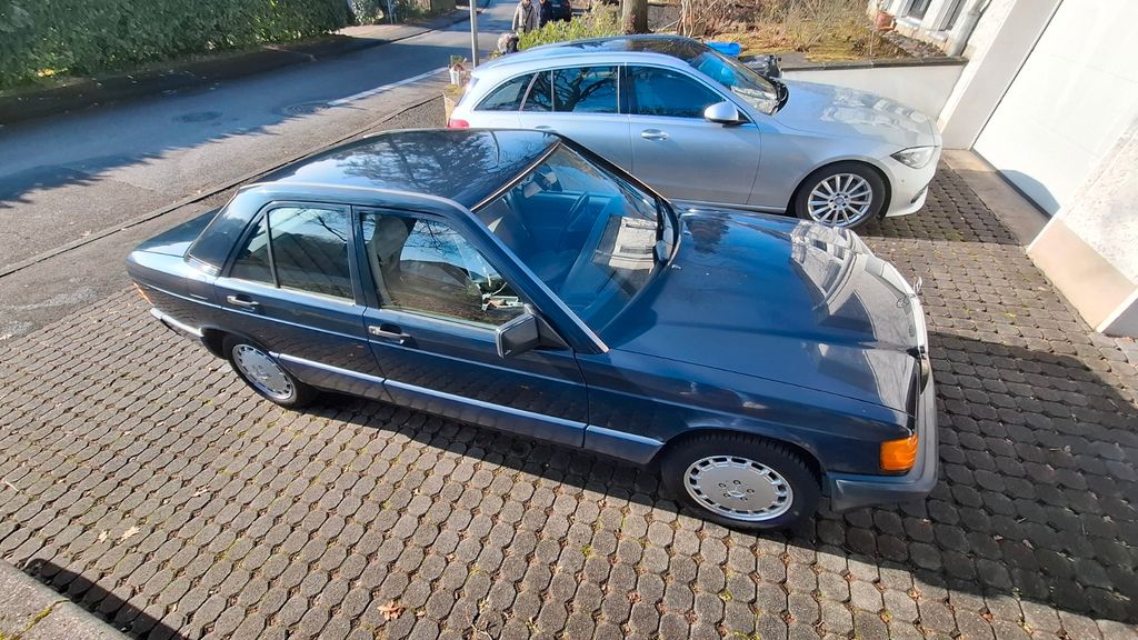 Mercedes-Benz 190 250.000 km 5.000 &euro; Bergisch Gladbach 51469