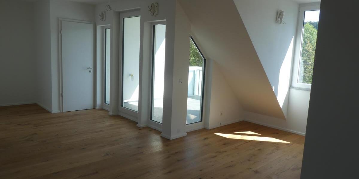 Neue Dachgeschosswohnung mit Flair im Energiesparhaus mit moderner Heiztechnik in Bonn - Dachgeschoßwohnung Bonn Dransdorf | Angebot:27095382