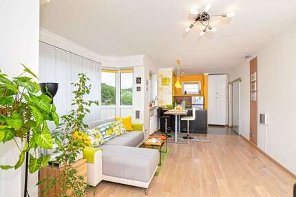 Wohnung zum Kaufen in Düsseldorf 273.000 € 61.5 m²