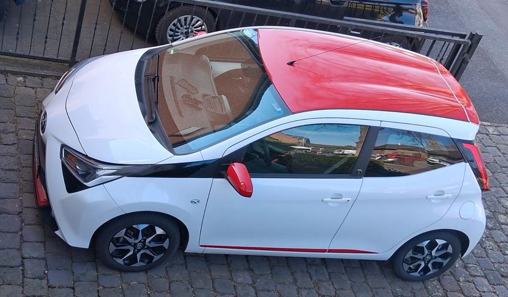 Toyota Aygo (X) 18.800 km 11.100 &euro; Wesseling 50389
